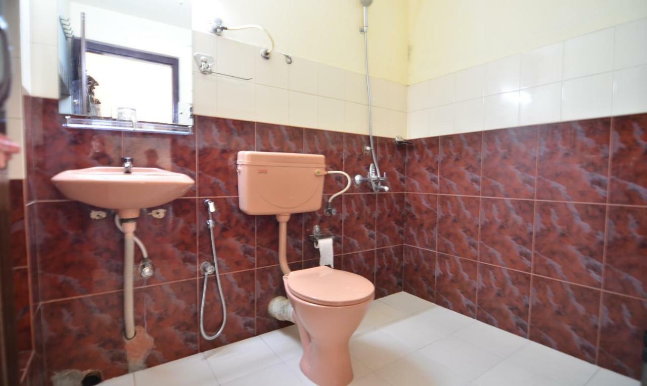 The Royal Heritage Hotel And Ayurvedic Center Thiruvananthapuram Esterno foto